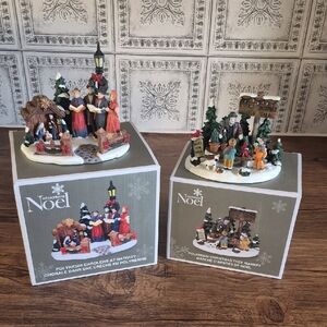 2 Pieces Whole Home Christmas Village Pieces